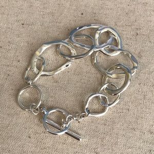 NEW - Chloe + Isabel Organic Link Toggle Bracelet